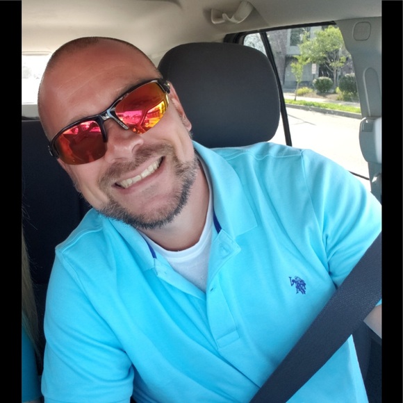 Meet your Posher, Joe - Picture 1 of 1